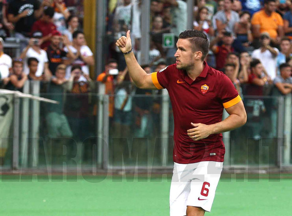 strootman-presentazione-roma-fenerbahce-19-08-14-foto-gino