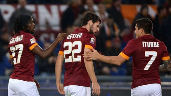 gervinho-destro-iturbe-spalle