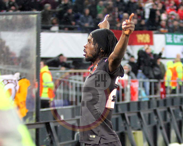 gervinho-esulta-profilo-vs-feyenoord