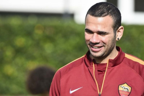 castan-allenamento-roma009-500x332