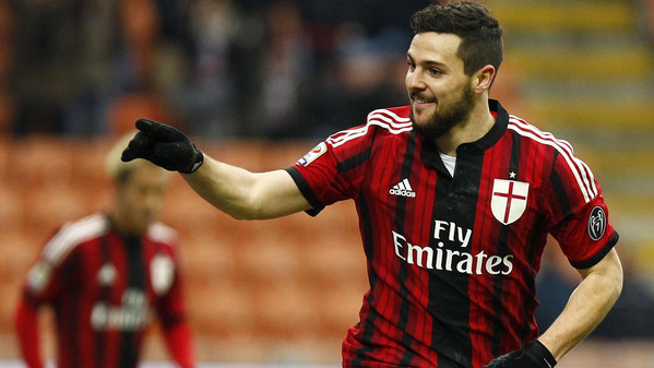 destro-esulta-maglia-milan-2015