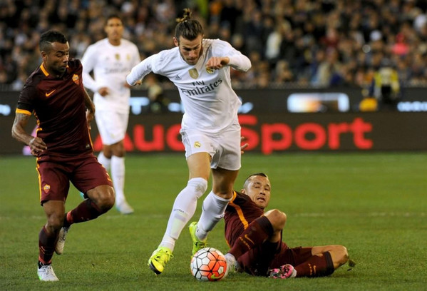 nainggolan-cole-bale-azione-roma-real