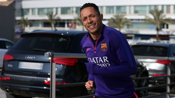 adriano-allenamento-barcellona-2015