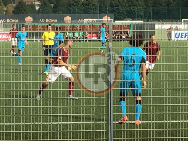 roma-barcellona-youth-league-azione