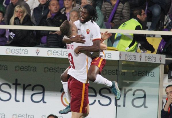 gervinho-in-braccio-a-dzeko-dopo-gol