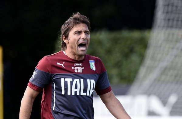 conte-urlo-allenamento-italia