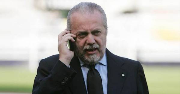 de-laurentiis-telefono-mezzo-busto