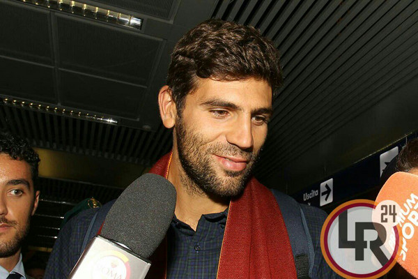 fazio-sorriso-pp-sguardo-basso-fiumicino