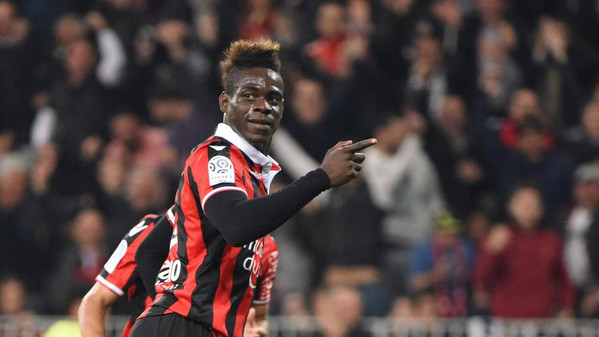balotelli-esulta-nizza
