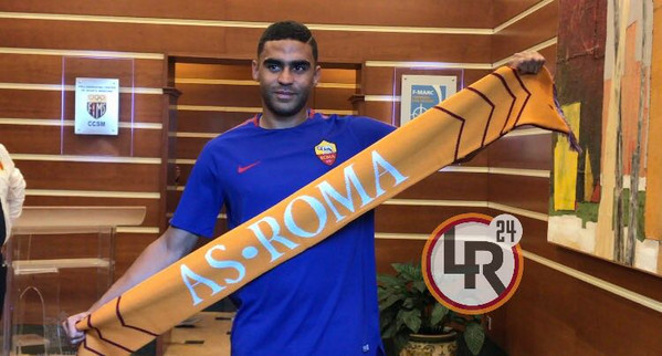 defrel-mostra-sciarpa-roma-villa-stuart