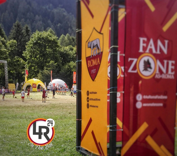 in-the-box-fan-village-lr24