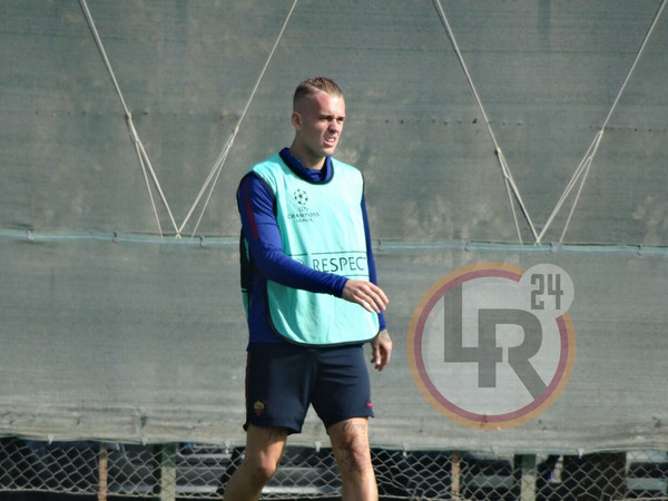 karsdorp-allenamento-trigoria