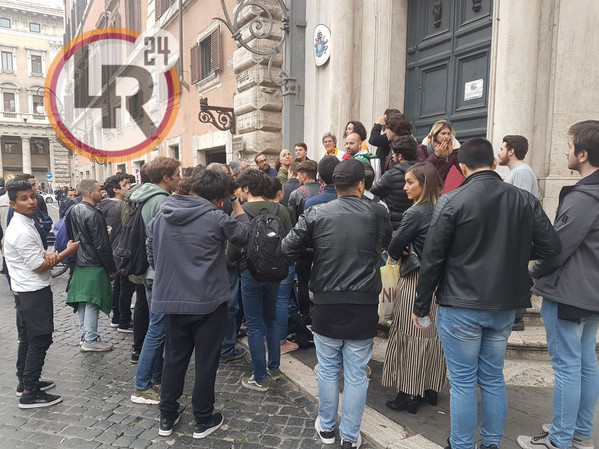 fila-roma-store-roma-liverpool-piazza-colonna