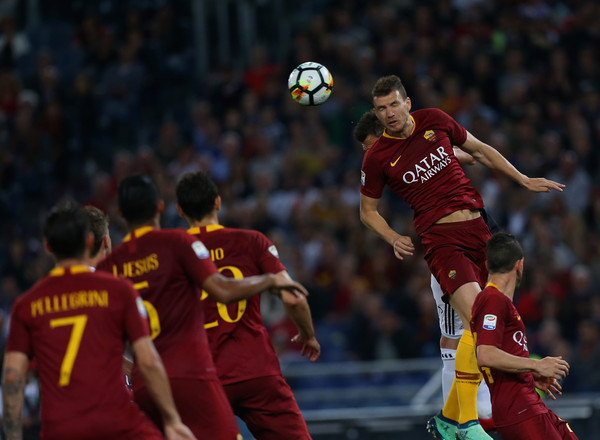as-roma-v-juventus-serie-a-15