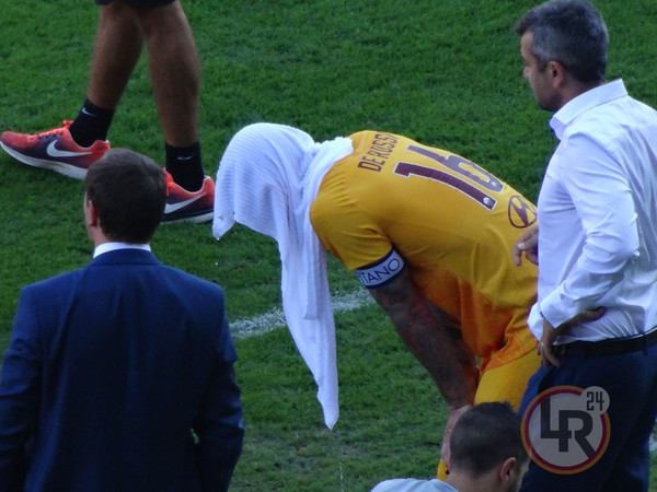 de-rossi-cooling-break-bologna-roma-23-09-2018-jpg