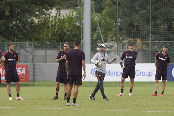 trigoria-sessione-di-allenamento-dellas-roma-179