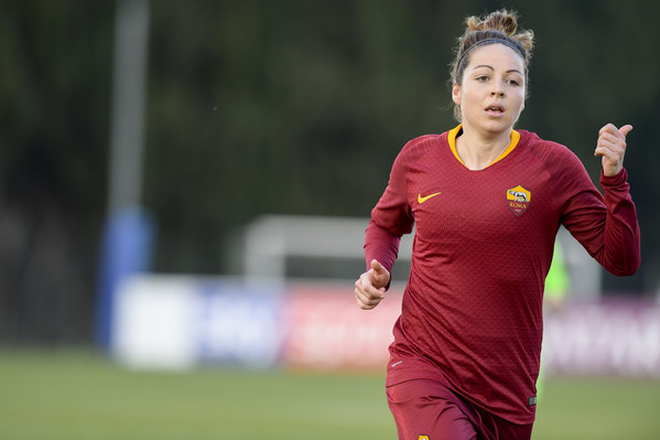 roma-vs-florentia-calcio-serie-a-femminile-2