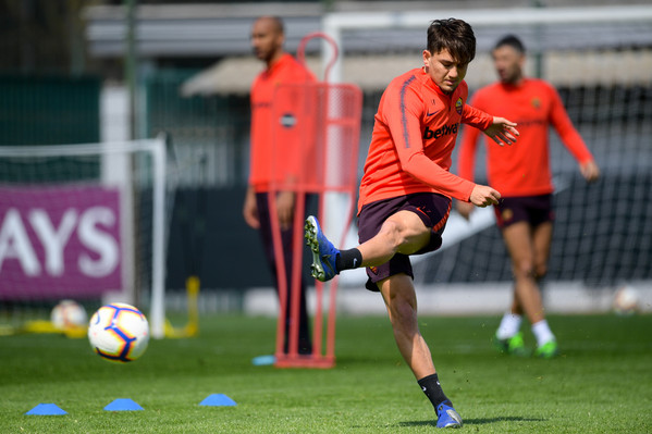 as-roma-seduta-di-allenamento-al-centro-sportivo-di-trigoria-83