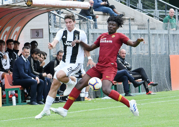roma-vs-juventus-campionato-primavera-1roma-vs-juventus-campionato-primavera-1-3