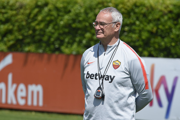 as-roma-allenamento-a-trigoria-501