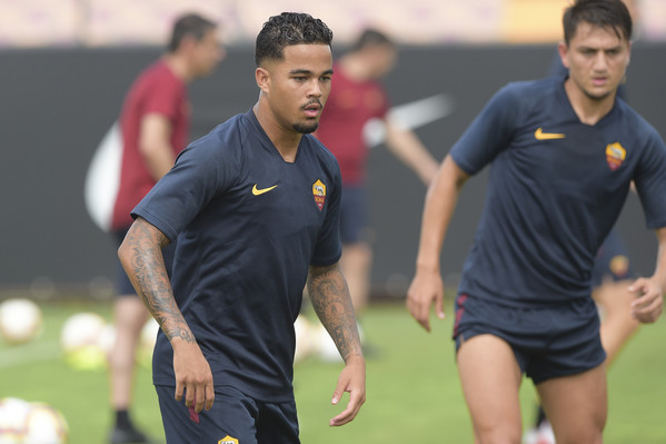 primo-allenamento-della-stagione-per-las-roma-a-trigoria-6