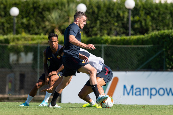 as-roma-allenamento-mattutino-a-trigoria-104
