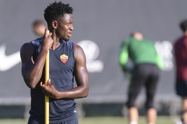 as-roma-sessione-di-allenamento-al-centro-sportivo-di-trigoria-4