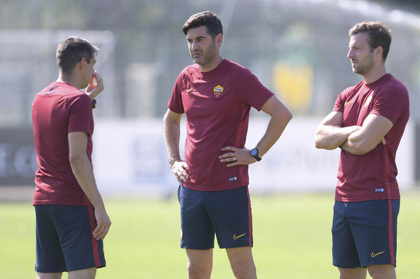 as-roma-sessione-di-allenamento-al-centro-sportivo-di-trigoria-17