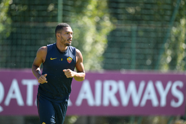 as-roma-allenamento-a-trigoria-595