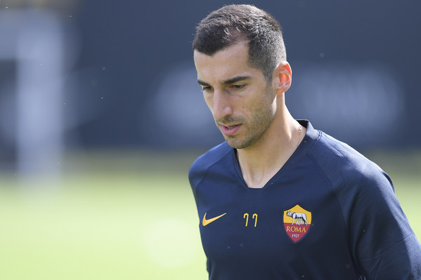 as-roma-allenamento-mattutino-a-trigoriaas-roma-allenamento-mattutino-a-trigoria-6