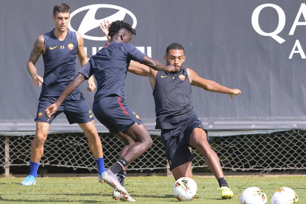 as-roma-allenamento-a-trigoria-583
