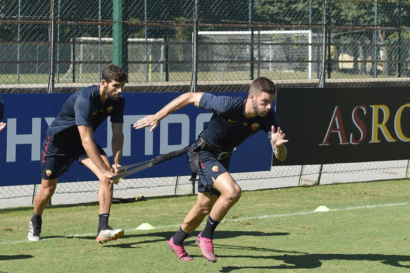 as-roma-allenamento-a-trigoria-609