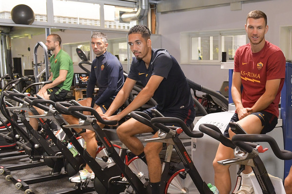 as-roma-sessione-di-allenamento-in-palestraas-roma-sessione-di-allenamento-in-palestra