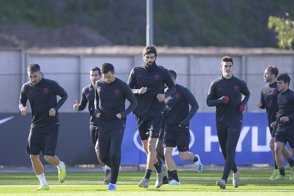 as-roma-allenamento-a-trigoria-755