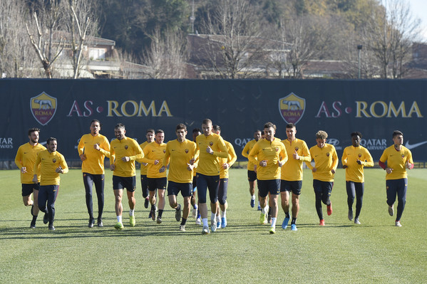 as-roma-allenamento-mattutino-a-trigoria-156