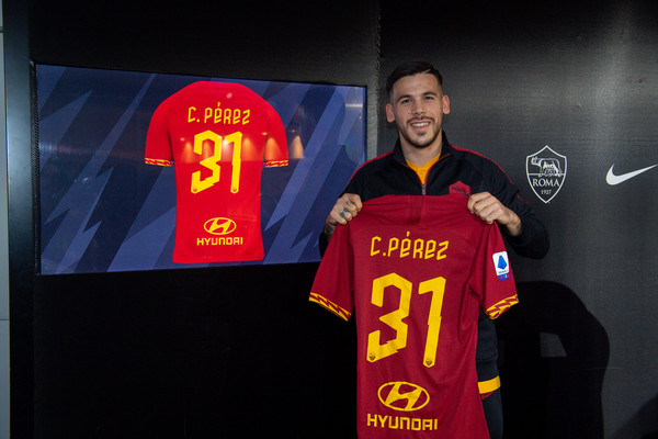 as-roma-perfeziona-lingaggio-di-carles-perez