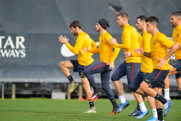 as-roma-allenamento-a-trigoriaas-roma-allenamento-a-trigoria-41