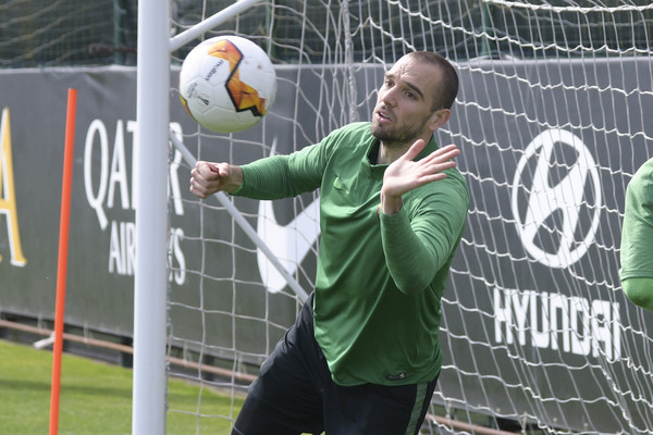 as-roma-sessione-di-allenamento-a-trigoria-150