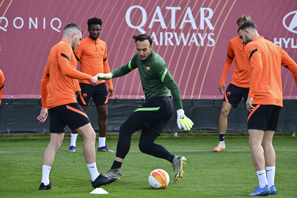 europa-league-sessione-di-allenamento-della-as-roma-a-trigoria-6