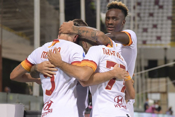 abraham-mkhitaryan-esultanza