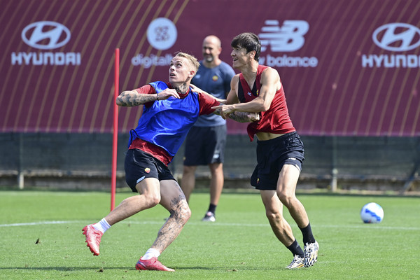 as-roma-training-session-456