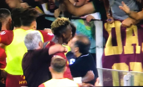 mourinho-e-abraham
