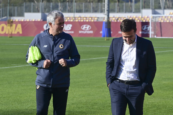 as-roma-training-session-588