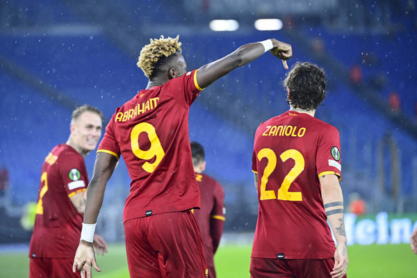 as-roma-v-zorya-lugansk-group-e-uefa-europa-conference-league-5