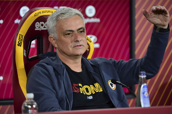 as-roma-press-conference-424