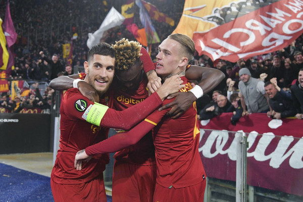 pellegrini-abraham-e-karsdorp-roma-vitesse