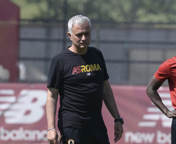 as-roma-training-session-700