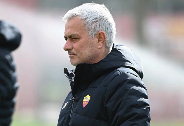 trigoria-mourinho-22