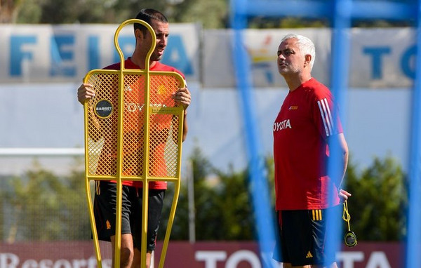 albufeira-allenamento-mourinho-foti-2