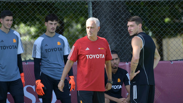 mourinho-belotti-trigoria